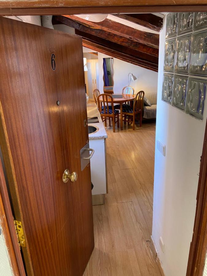 Calle Embajadores - Apart 4 Pax Pza Cascorro Madrid Extérieur photo