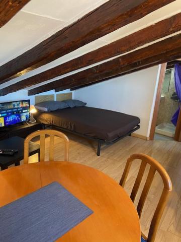 Calle Embajadores - Apart 4 Pax Pza Cascorro Madrid Extérieur photo